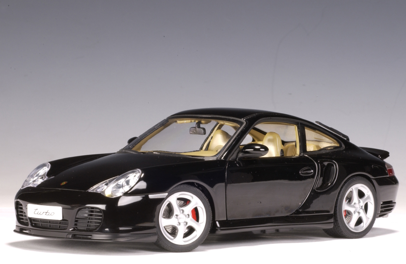 AUTOart Porsche 911 Turbo 996 Black 77833 in 118 scale mDiecast