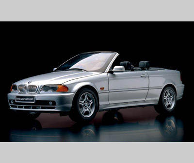 Kyosho Bmw 328i Cabrio E46 Top Down Silver W Black Interior 08504s In 1 18 Scale Mdiecast