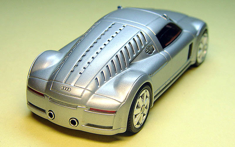 EMC 2000 Audi Rosemeyer Concept Car in 143 scale mDiecast