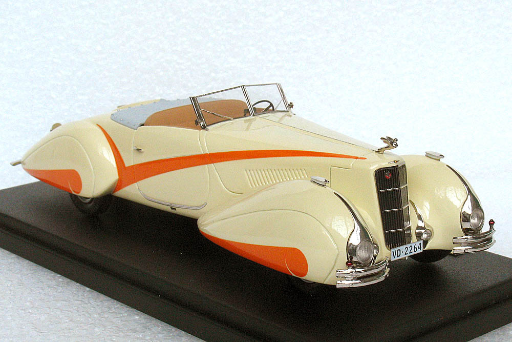 EMC: 1937 Cadillac V-16 roadster by Hartmann original open ...