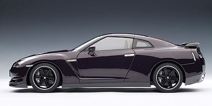 クーポン利用で1000円OFF 1/18 AUTOart 日産 GT−R スペックV R35