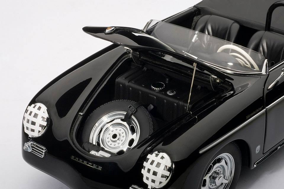 AUTOart: Porsche Speedster #71 Steve McQueen Version - Black (77866) in  1:18 scale
