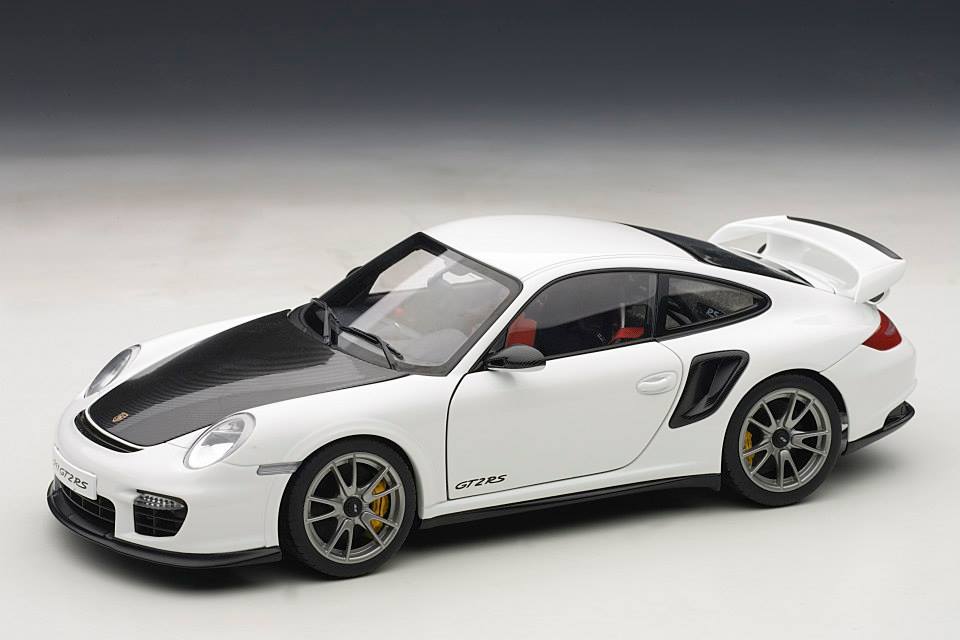 autoart gt2 rs