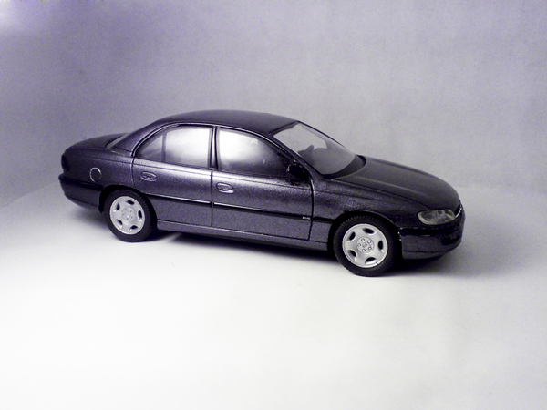 12211_Opel%20Omega.jpg