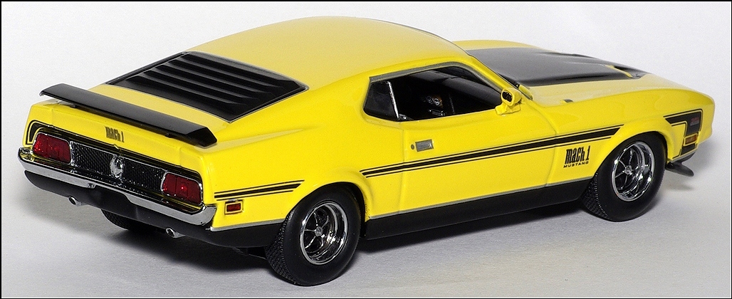 Minichamps: 1971 Ford Mustang Mach 1 - Yellow (400 087120) im 1:43 maßstab
. Picture provided by Natty, 2009-12-21 05:30:21