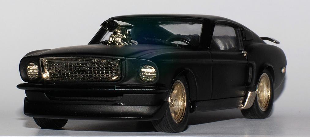 Brooklin: 1967 Ford Mustang - Silk Black (ROD.10) in 1:43 scale