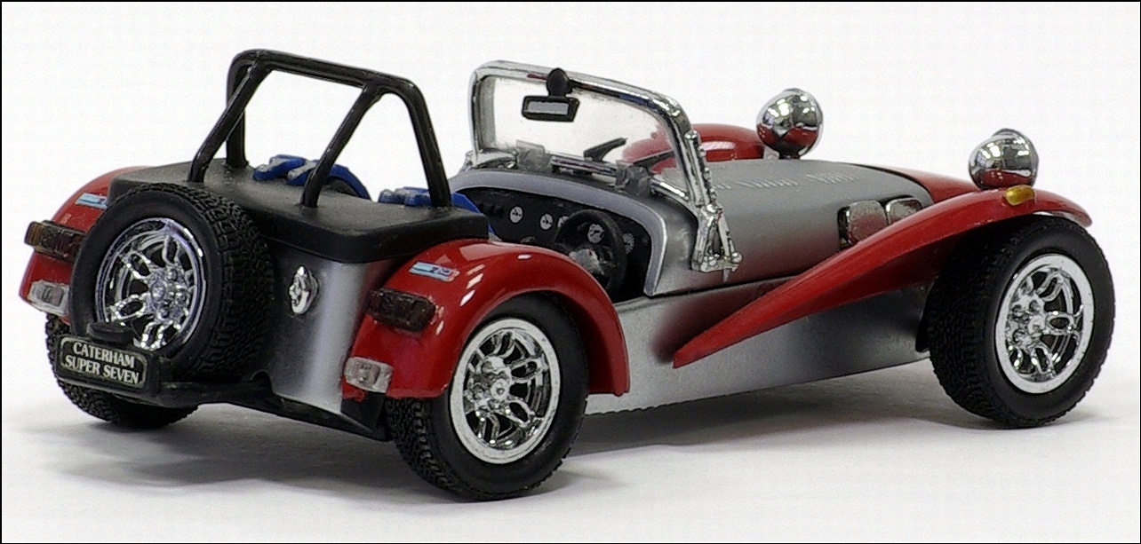 Kyosho: Caterham Super Seven - Silver/Red (03151R) в 1:43 масштабе
. Фотография предоставлена Natty, 2010-02-21 06:15:52