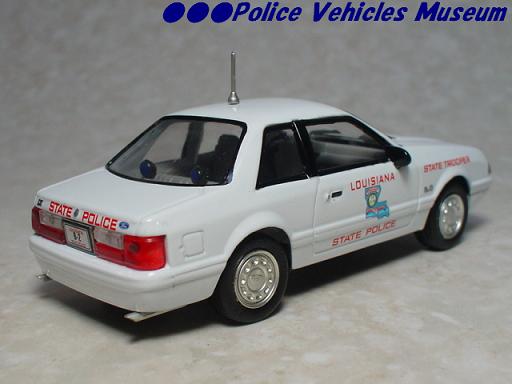 White Rose Collectibles: 1991 Ford Mustang Louisiana State Police (DEDGM99107WIN) in 1:43scale
. Picture provided by Natty, 2012-04-28 01:59:06