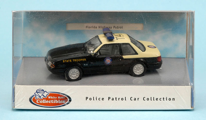 White Rose Collectibles: 1991 Ford Mustang Florida Highway Patrol (DEDGM99107WAK) im 1:43maßstab
. Picture provided by Natty, 2012-04-28 02:48:48
