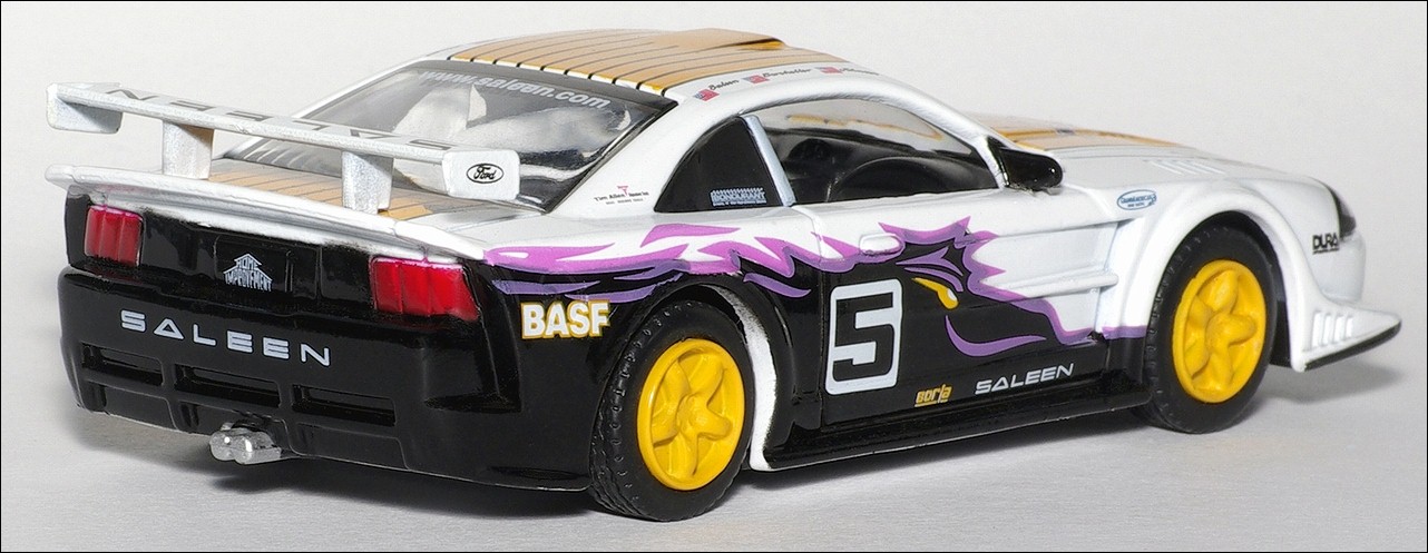 MotorMax: 2000 Mustang Saleen SR - White (73806) im 1:43 maßstab
. Picture provided by Natty, 2010-11-26 10:56:41