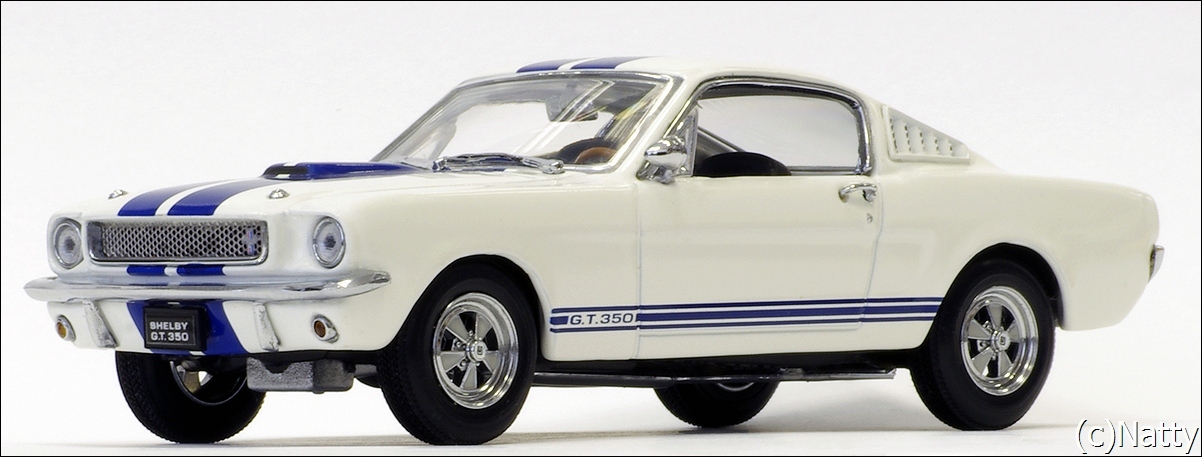 Kyosho: 1965 Shelby Mustang GT350 - White/Blue Stripes (03121W) in 1:43 scale
. Picture provided by Natty, 2011-06-02 06:01:49