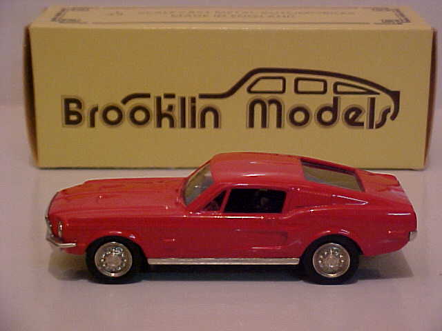 Brooklin: 1968 Ford Mustang Fastback - Red (BRK24a) в 1:43 масштабе