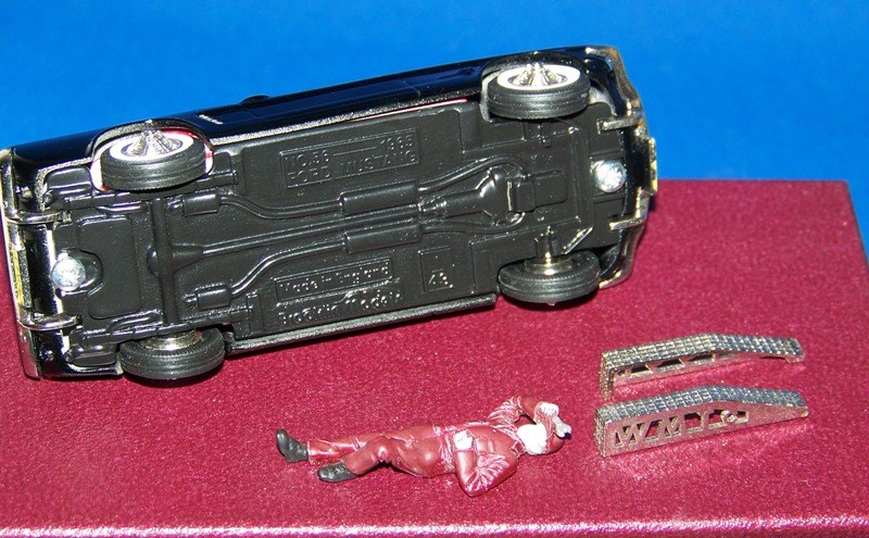 Brooklin: 1965 Ford Mustang Convertible - Black (BRK-56X) in 1:43 scale
. Picture provided by Natty, 2010-05-27 00:19:33