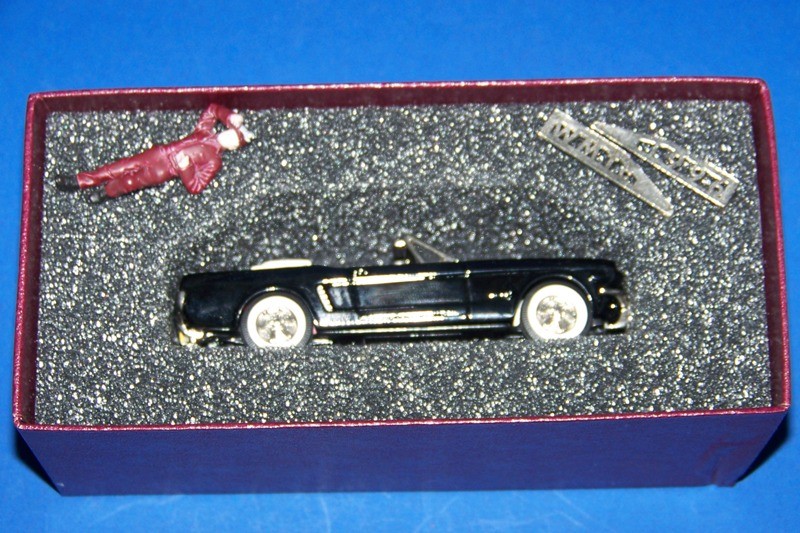 Brooklin: 1965 Ford Mustang Convertible - Black (BRK-56X) in 1:43 scale
. Picture provided by Natty, 2010-05-27 00:19:43