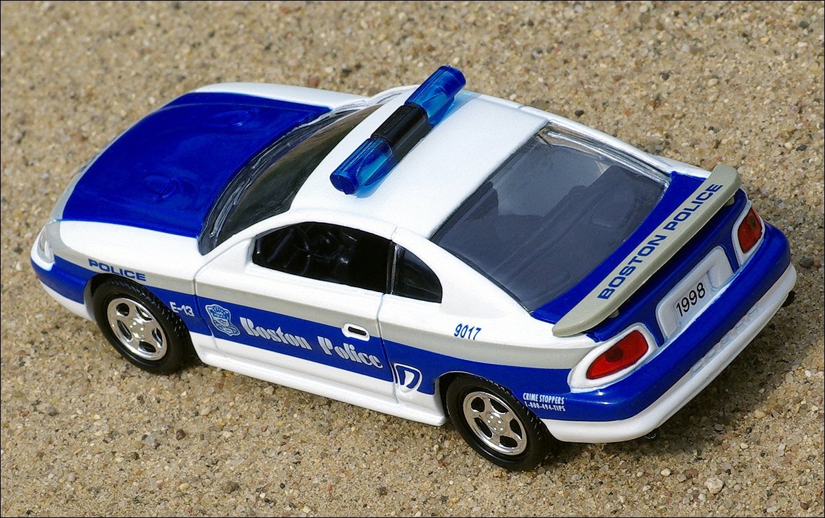 Road Champs: 1998 Ford Mustang - White/Blue (RCI63135) in 1:43 scale
. Picture provided by Natty, 2010-09-01 23:20:31