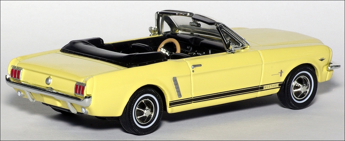Matchbox: 1965 Ford Mustang Convertible - Yellow (97414) im 1:43 maßstab
. Picture provided by Natty, 2010-11-03 02:22:36