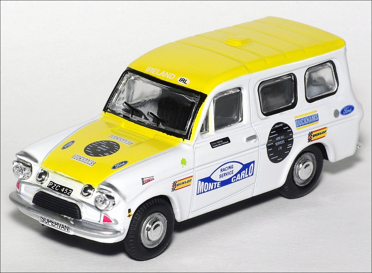 Oxford Collectables: 1972 Ford Anglia 307E Supervan - White (ANG015) в 1:43 масштабе
