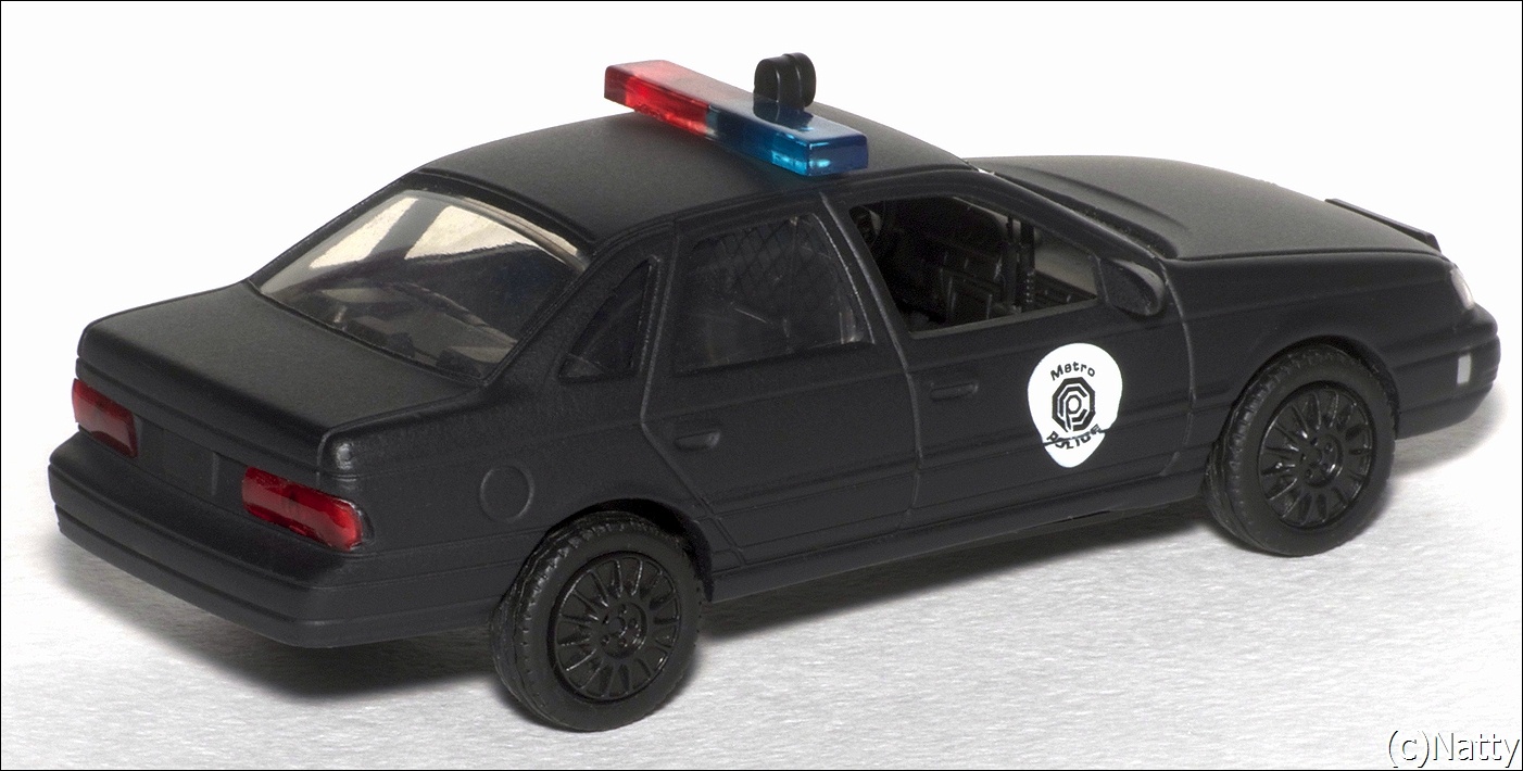 MotorMax: 1986 Ford Taurus - Black (MMX73845) in 1:43 scale
. Picture provided by Natty, 2011-10-26 02:51:44