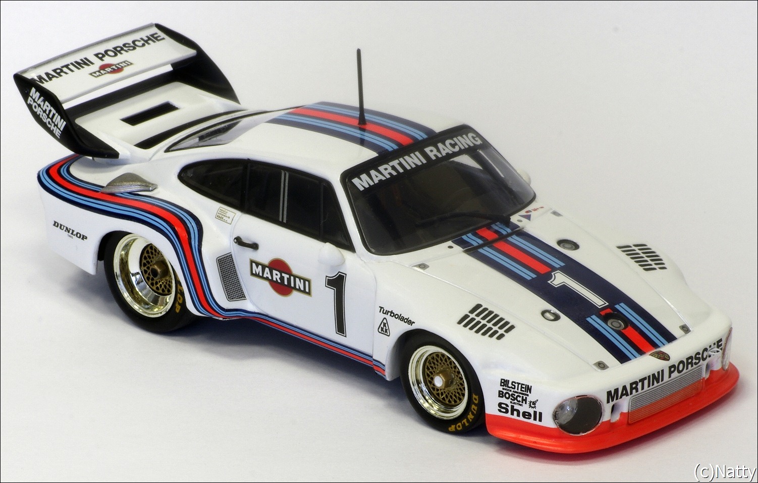 Minichamps: 1976 Porsche 935-76 - White (400 766301) в 1:43 масштабе
. Фотография предоставлена Natty, 2011-12-01 23:27:39