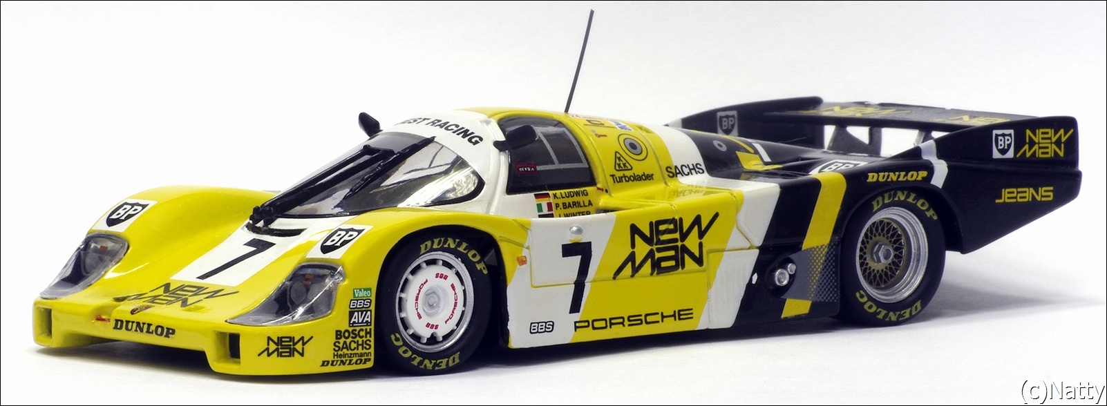 Minichamps: 1985 Porsche 956L - Yellow/Black (430 856507) в 1:43 масштабе