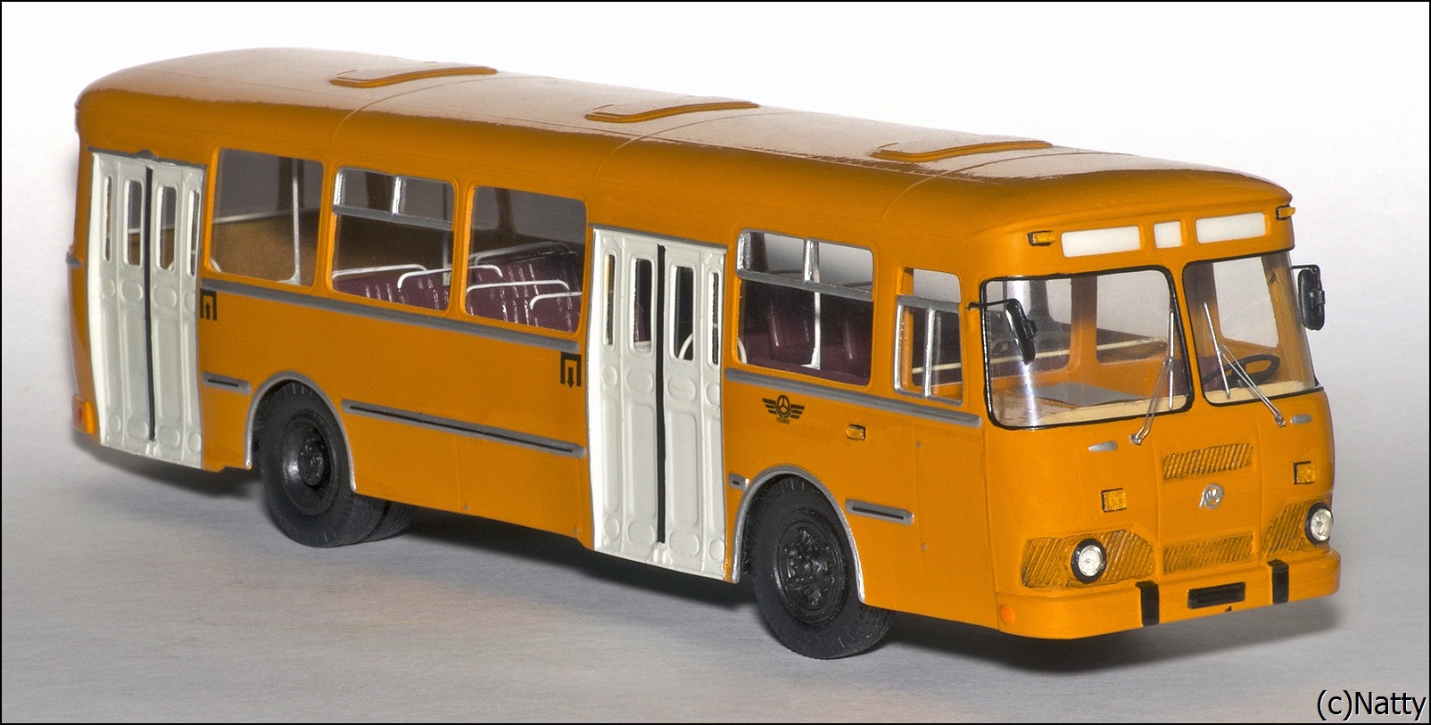 Vector Models: 1980 Liaz 677M City Bus - Orange (V3-54) im 1:43maßstab
. Picture provided by Natty, 2012-04-06 00:51:19