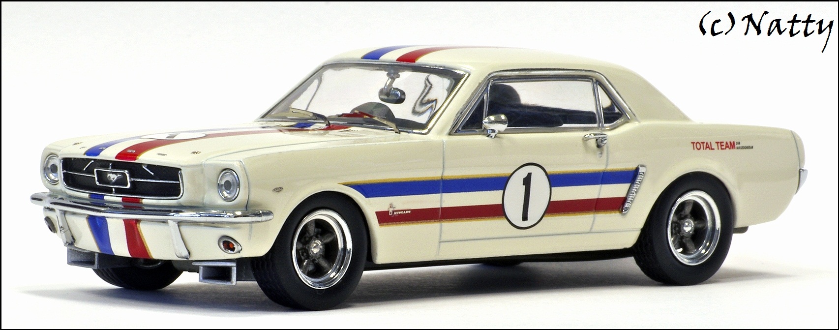 Apex Replicas: 1966 Ford Mustang ATCC - White (AR0202) в 1:43масштабе