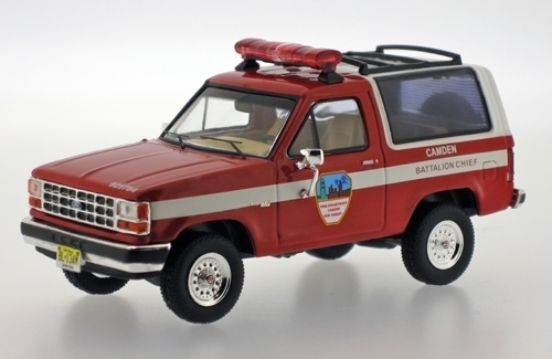 Premium X: 1989 Ford Bronco II Fire Department Camden New Jersey (PRD200) в 1:43 масштабе